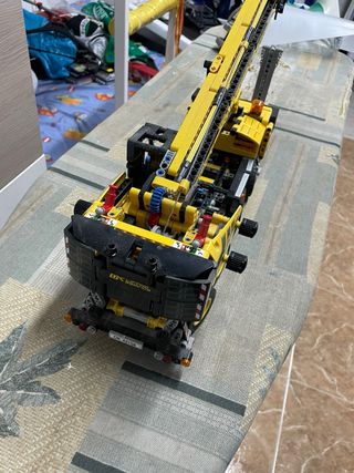 LEGO Technic Gru Mobile 42108