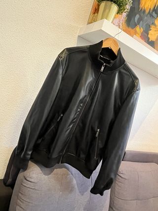 Cazadora Zara Negra Bomber