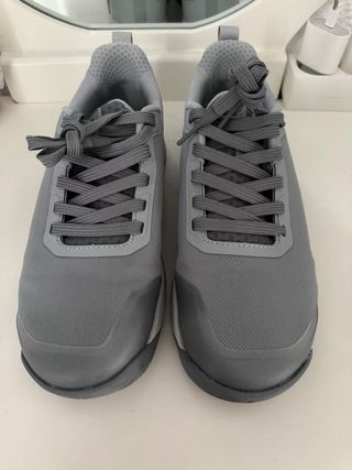 Zapatillas Velites grises