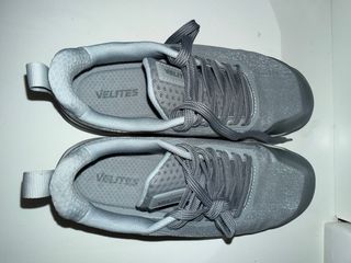 Zapatillas Velites grises