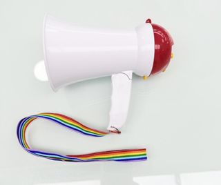 Megáfono blanco portátil