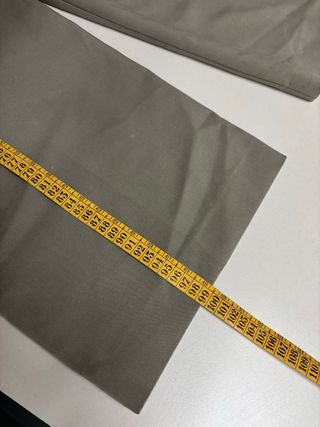 Pantalón Zara gris pinzas cintura alta