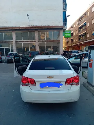 Chevrolet Cruze 2013