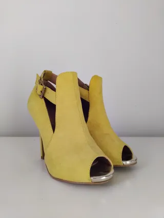 Scarpe tacco giallo senape PrimaDonna 36