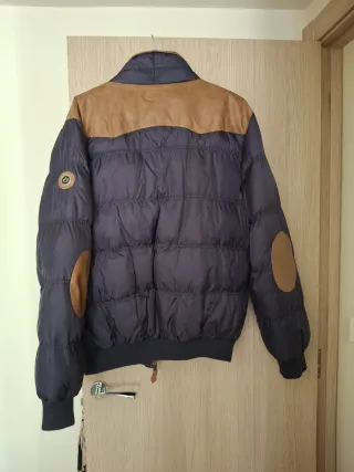 Chaqueta acolchada canadian peak azul y marrón