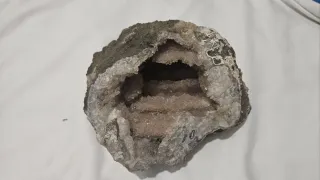 Geoda de amatista natural