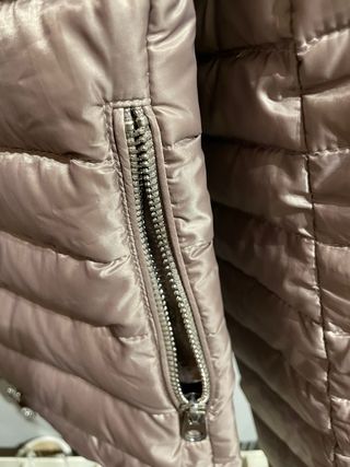 Cazadora de plumas fina Mango