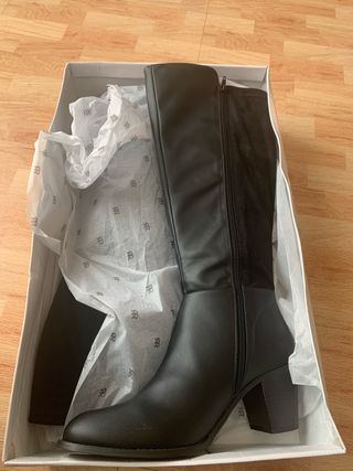 Botas altas mujer talla 44 NUEVAS