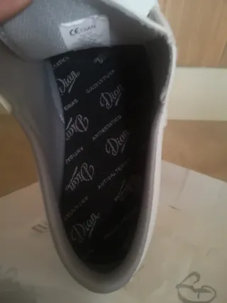 Zuecos de piel, nuevo, marca dian