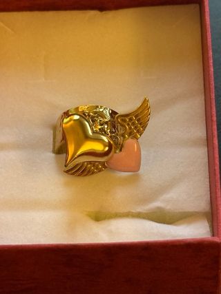 Anello con cuori e ali oro rosa