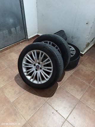 Llanta con neumático