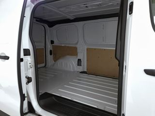 Fiat Scudo FG 1.5 BLUEHDI 120 L2 S&S 4P (KMO)