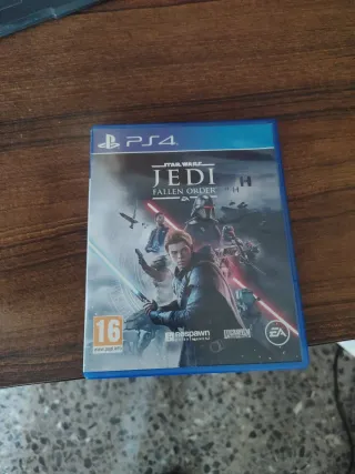 5 juegos de PS4 y teclado gamer RGB