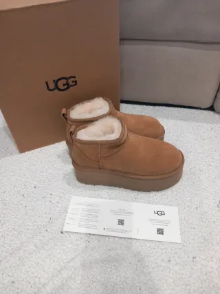Botas UGG Classic Ultra Mini Plataforma Marrones