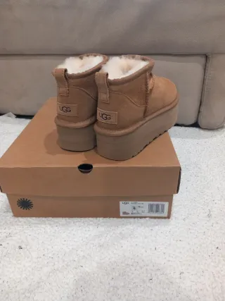 Botas UGG Classic Ultra Mini Plataforma Marrones