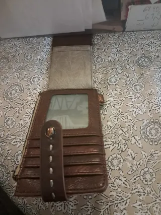 Monedero billetero aneke marrón y dorado