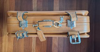 Maleta vintage marrón