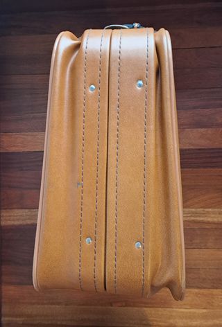 Maleta vintage marrón