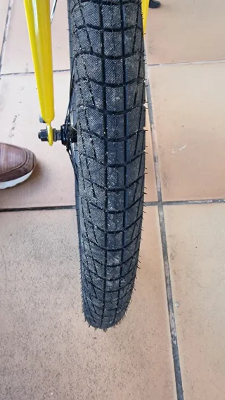 Bicicleta Plegable Moma modelo Ricola Amarilla