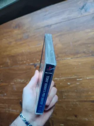 Tony Hawk's Pro Skater 4 - PlayStation