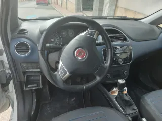 FIAT Punto 2012