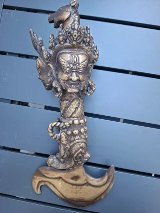 Cuchillo ceremonial tibetano