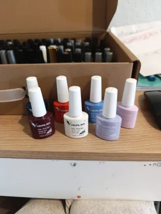 7 Esmaltes VENALISA nuevos