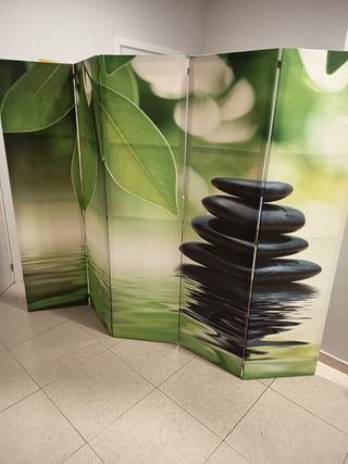 Biombo decorativo zen hojas y piedras