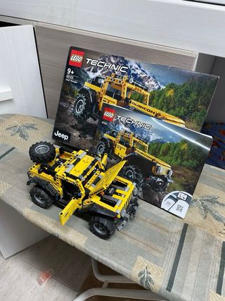 LEGO Technic Jeep Wrangler Rubicon 42122
