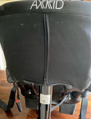 sillita de coche contra marcha axkid minikid