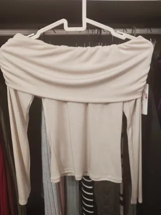 Blusa Beige Corte Dama de Honor