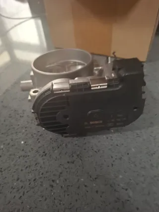 Cuerpo de Mariposa para Mercedes motores 240 y 320