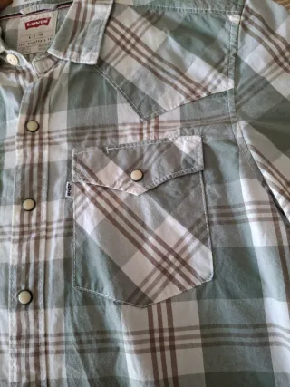 Camisa Levi's cuadros verde y blanco Talla s