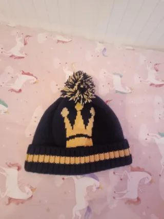 Gorro y bufanda Eva Castro corona