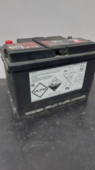 Batería Yuasa 76Ah 680A