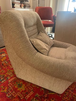Butaca de tela beige