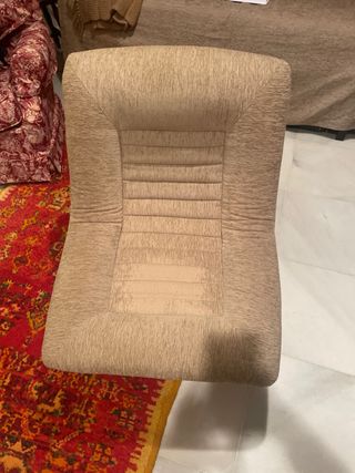 Butaca de tela beige