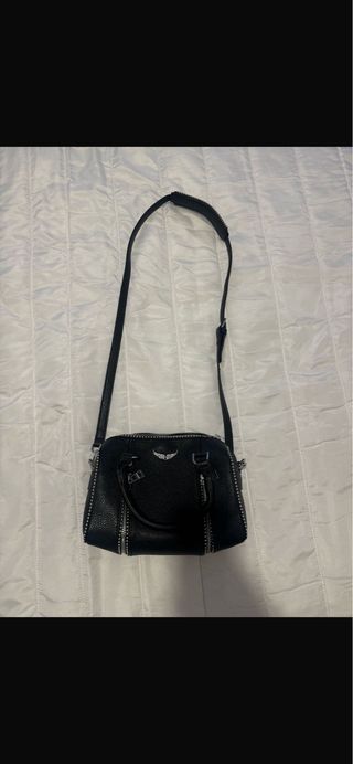 Bolso Negro con Tachuelas