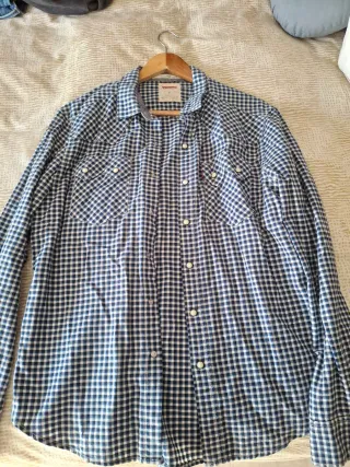 Camisa Levi's cuadros azul y blanco Talla m