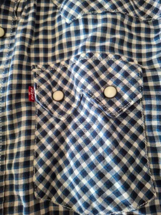 Camisa Levi's cuadros azul y blanco Talla m