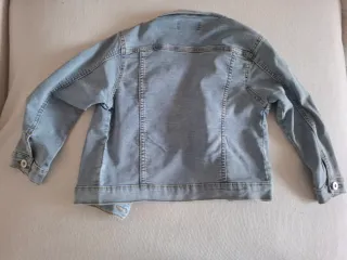 Giubbetto jeans bimbo 6/7 anni mai indossato