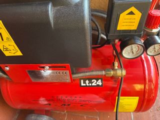 Compresor de aire 24L AMC