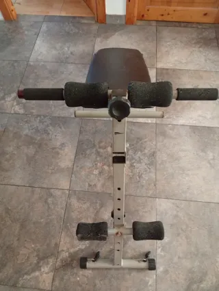 Banco de Gimnasio Ajustable para abdominales .