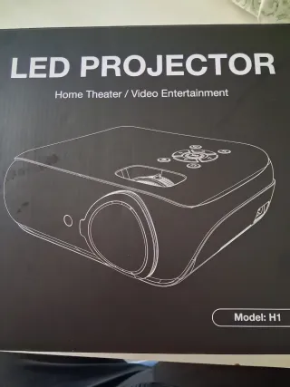 Proyector Blanco y Negro