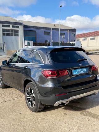 Mercedes-Benz GLC 220D 2021