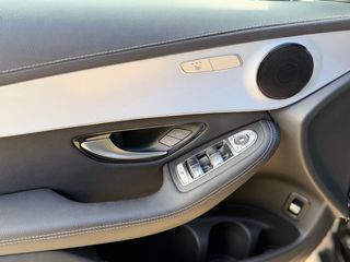 Mercedes-Benz GLC 220D 2021