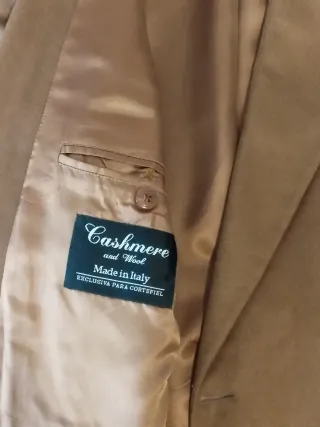 Chaqueta de color marrón/camel