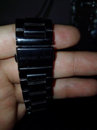 Reloj Michael Kors Negro y Dorado