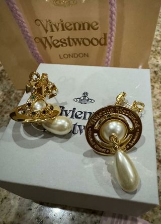 Orecchini Vivienne Westwood oro perla