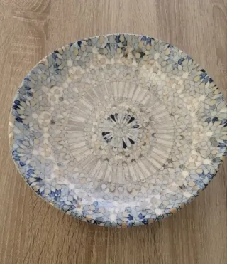 Platos hondos de porcelana